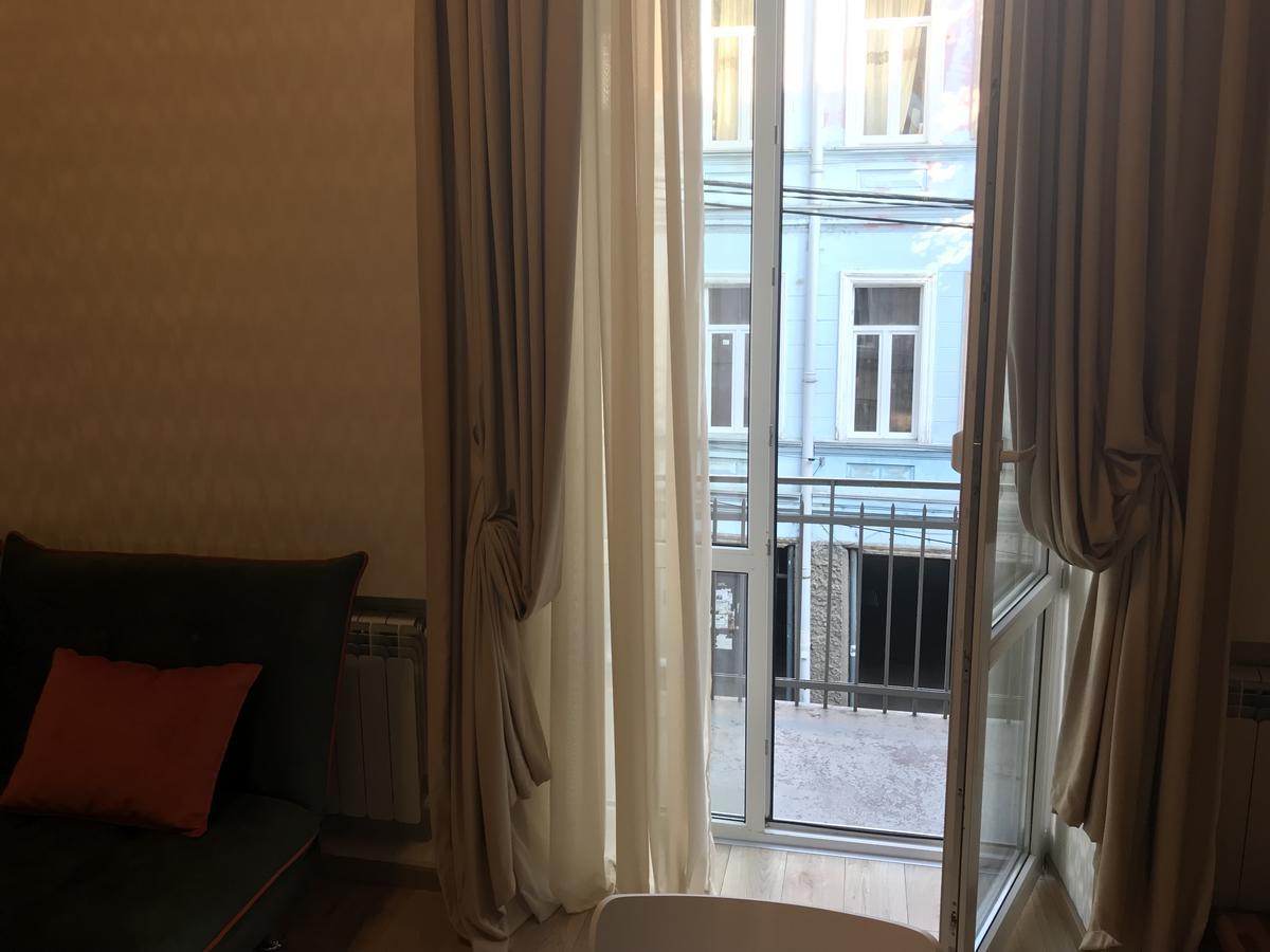 Full Comfort Apartment On Aghmashenebeli Tbilisi Buitenkant foto